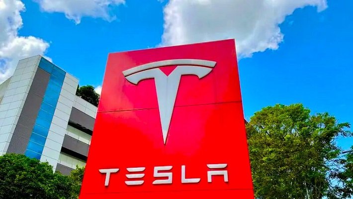 Des documents internes de Tesla révèlent des licenciements de 14 % de ses employés cette année