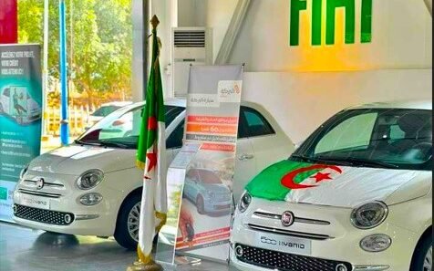 Banques : Fiat 500 à 900 DZD par jour