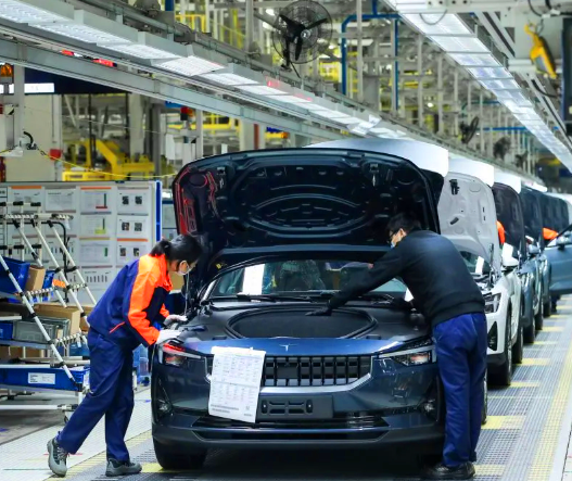 Nouvel Élan pour l'Industrie Automobile en Algérie Vers une Production Plus Locale fiat algerie