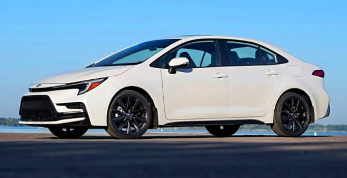 Toyota Corolla 2026 : Plus de Technologie et de Sécurité à un Prix Imbattable ! 🚗✨
