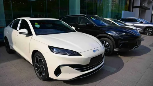 BYD des bénéfices en hausse de 14% à 2,2 milliards de dollars au premier semestre malgré les défis du marché