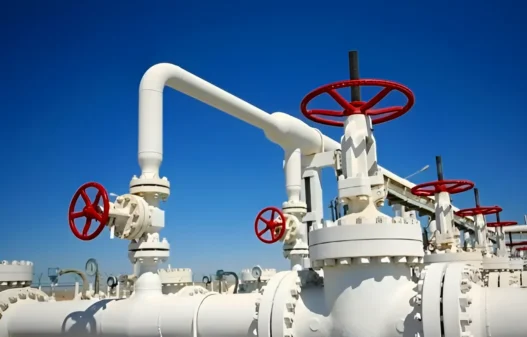 Le Gaz Israélien vers l'Égypte pour 15 Ans : Energean Signe un Accord de Transit Majeur