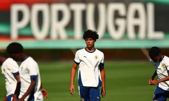 Le fils de Cristiano Ronaldo convoqué en équipe du Portugal U16