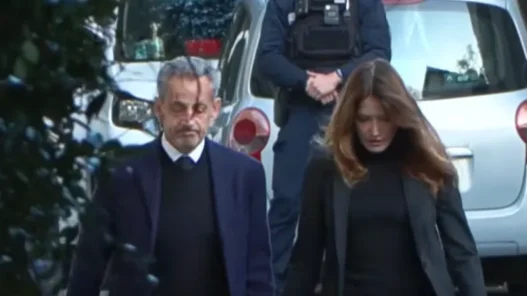 Nicolas Sarkozy incarcéré une première historique pour un président français