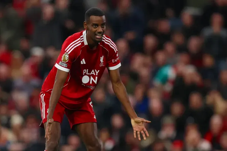 Alexander Isak, attaquant de Liverpool, sous menaces de mort