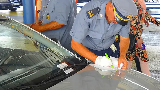 Importation Mesure Temporaire pour Faciliter le Dédouanement des Véhicules aux Ports Algériens