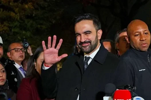 New York Zohran Mamdani, le Candidat Socialiste Musulman, en Tête des Sondages