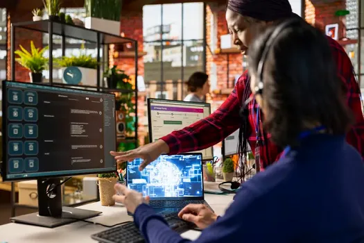 Pourquoi les petites mains de l'IA interdisent ces outils à leurs propres familles