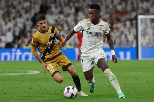 Real Madrid face Elche Horaire, chaînes et compositions