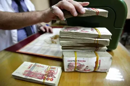 Qui est concerné par les augmentations du SNMG en Algérie ?