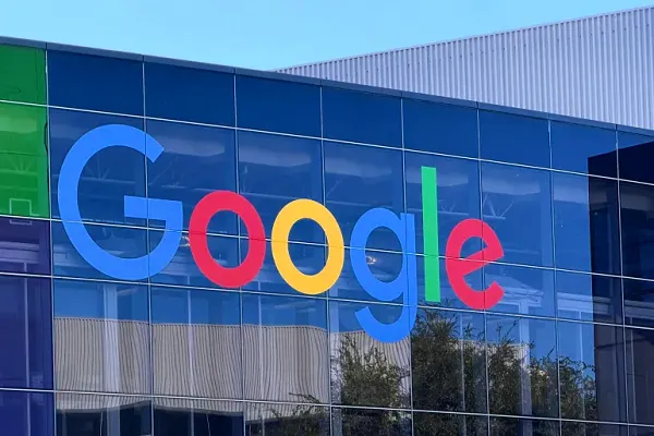 Alphabet frôle les 4 000 milliards de dollars grâce à l’essor de l’IA