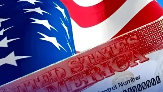 Les États-Unis suspendent les procédures d’immigration et de naturalisation pour 19 pays, dont quatre pays arabes