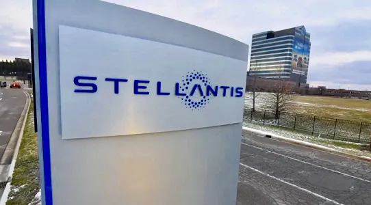Stellantis réaffirme son engagement en faveur du développement de l’industrie automobile en Algérie